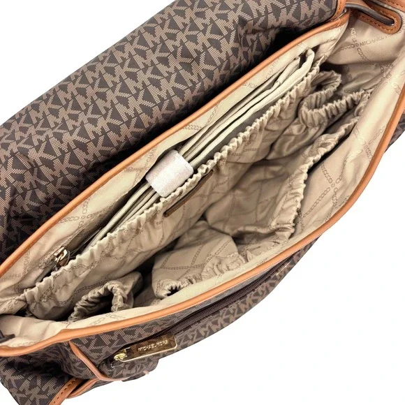 NWT MICHAEL Michael Kors Large Monogram Print Diaper Bag in Brown/acorn - Picture 8 of 9